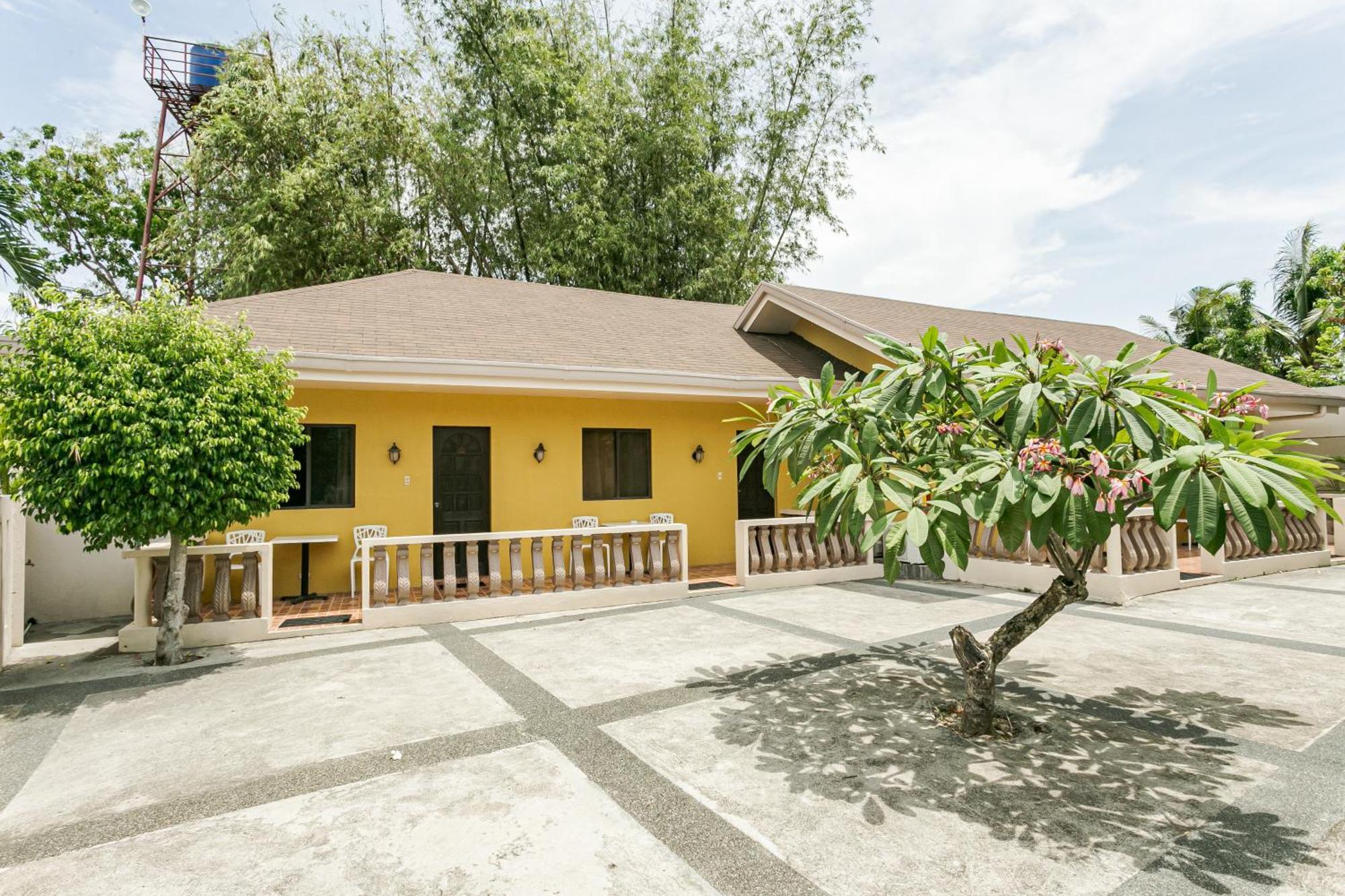 Turtle Bay Dive Resort Моалбоал Екстериор снимка
