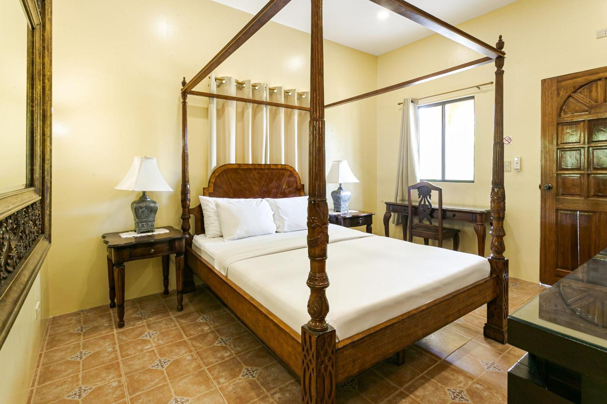 Turtle Bay Dive Resort Моалбоал Екстериор снимка