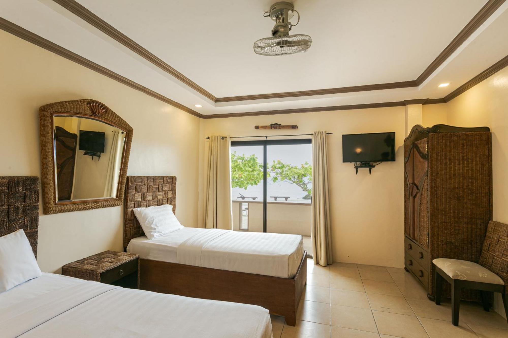 Turtle Bay Dive Resort Моалбоал Екстериор снимка
